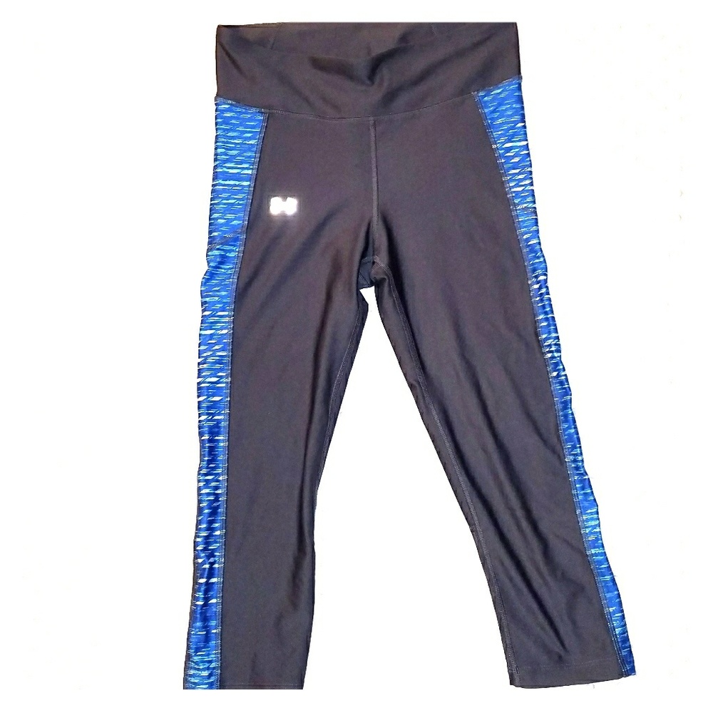 Athletic capris